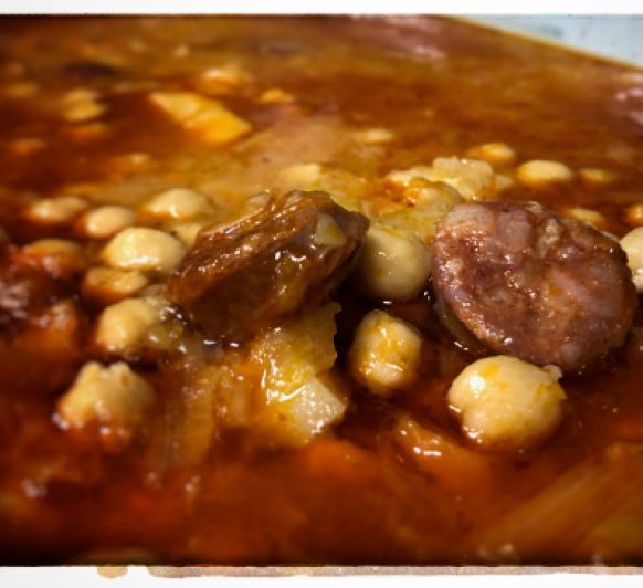 Guiso con garbanzos con chorizo en Thermomix®